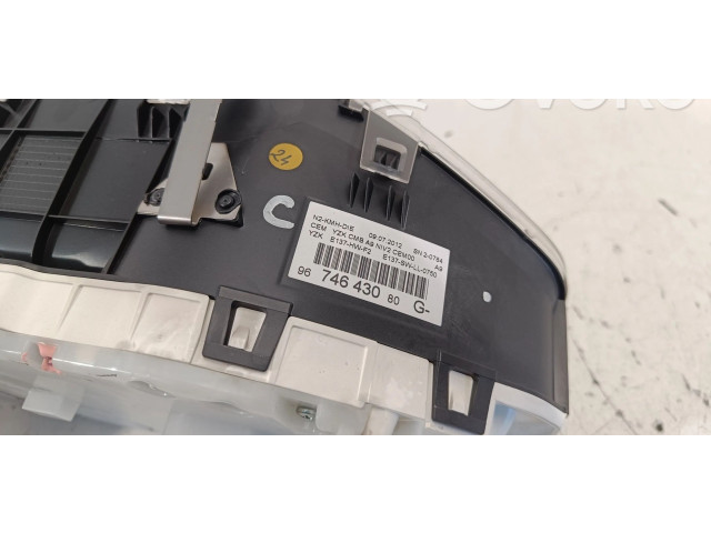 Přístrojová deska  Peugeot 208 2012 9674643080  