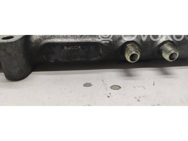 Топливная рампа 0445214023   Jeep Cherokee III KJ  