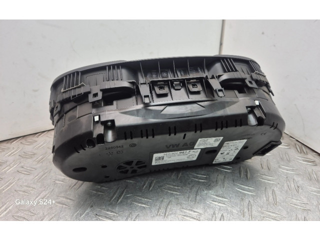 Přístrojová deska  Skoda Octavia Mk3 (5E) 2019 5E0920981F  