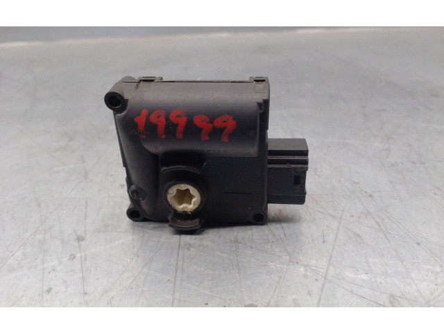 Вентилятор печки    4F0820511B, 0132801369   Audi A8 S8 D3 4E