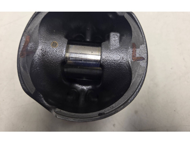 Píst A6420301818, 6420301818   Mercedes-Benz ML W164     