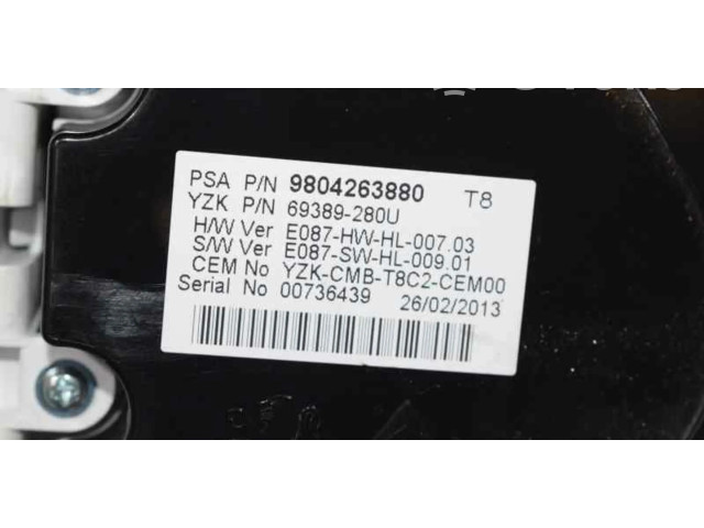 Přístrojová deska  Peugeot 3008 I 2009 9805170680, 9804263880  