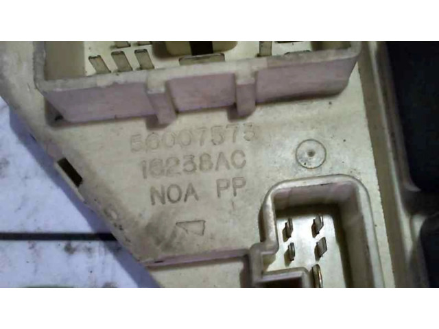   Pojistková skříňka 56007573, 16238AC   Jeep Cherokee 1988