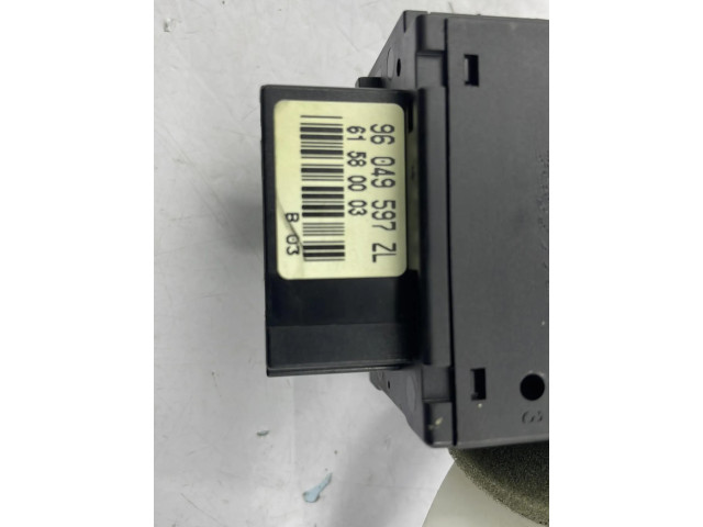 Ручка стеклоочистителей 00006239G6   Citroen Saxo