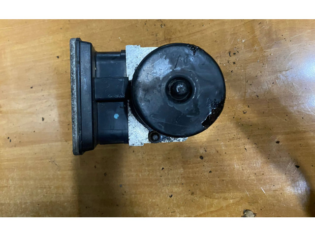 Jednotka ABS 13664105, 13509005   Renault Trafic II (X83) 2001