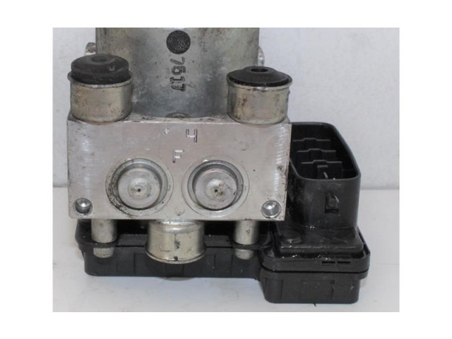Блок АБС 44050B2010   Daihatsu  Trevis  2008-2010 года