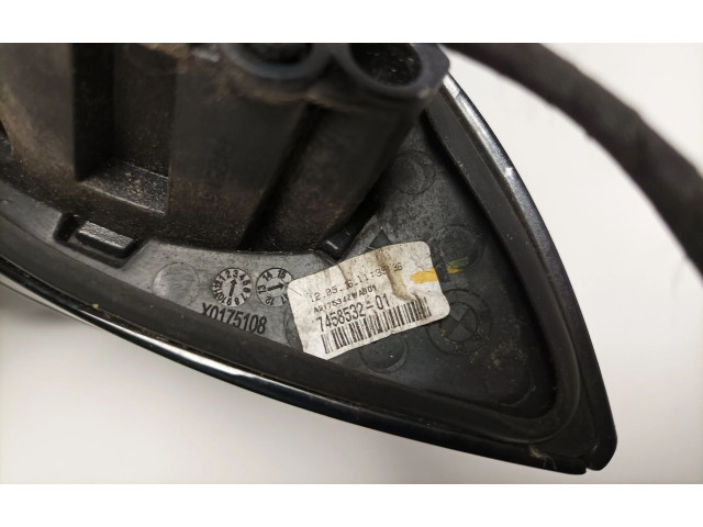 Zpětné zrcátko  BMW i8 2016  7458532, 7393250  