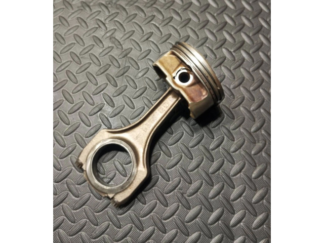 Píst 7838623   BMW M5    S85 B50AA 