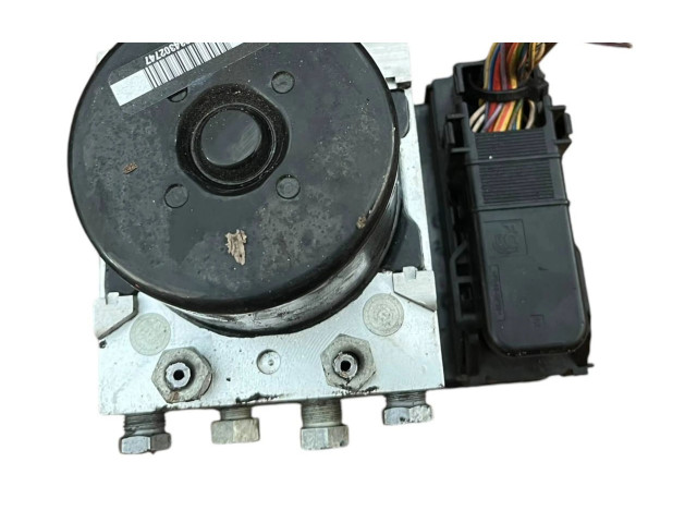 Jednotka ABS 10096104223, 6141220022B   Volvo V40 2015