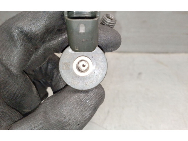 Vstřikovač 0445110188, 0445110188BOSCH   Peugeot 407    9HZ 