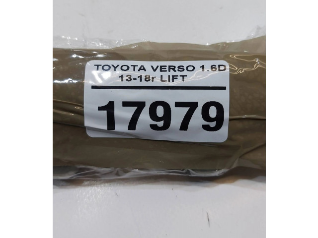 Топливная рампа 7823460   Toyota Verso  