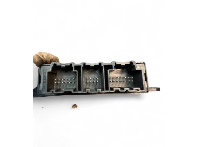 Блок управления парковки 68464880AE, 68464880AE   Ram 1500