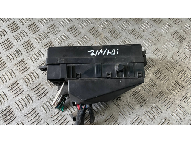   Pojistková skříňka 82231FE000, MB500100B   Subaru Impreza II 2004