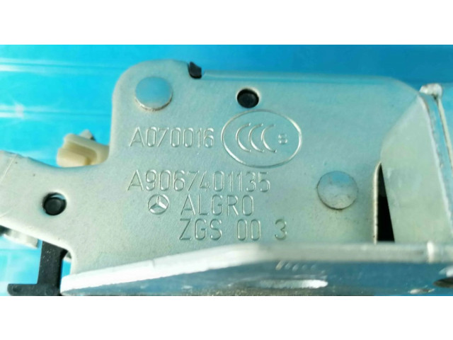 Замок багажника A9067401135, A070016    Volkswagen Crafter 2006-2016 года
