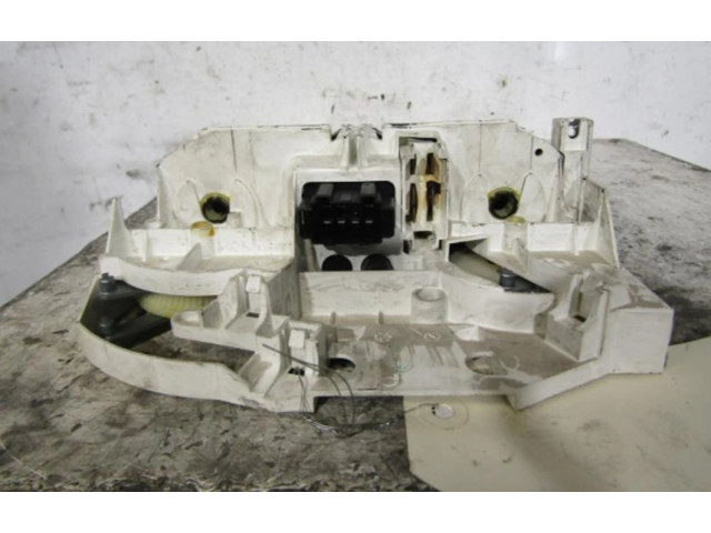 Блок управления климат-контролем 8L0820043K5PR   Jeep Wrangler