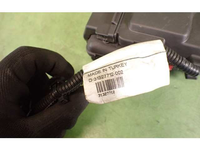   Pojistková skříňka 3133718230659092   Volvo V70 2013