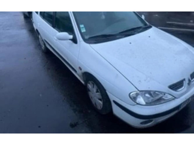 Vstřikovací lišta    Renault Megane I     