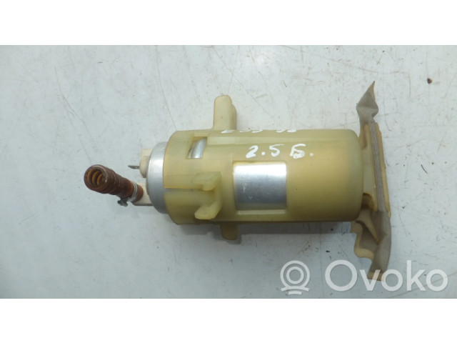 Vstřikovací čerpadlo 1183216, 72201304   BMW 5 E39  pro benzínový motor 2.8  