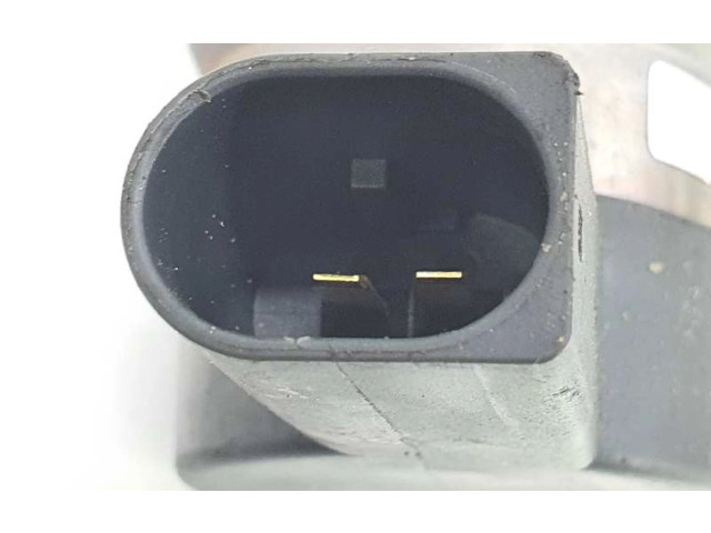 Vstřikovací lišta 13538514166   BMW 1 F20 F21   1.6  