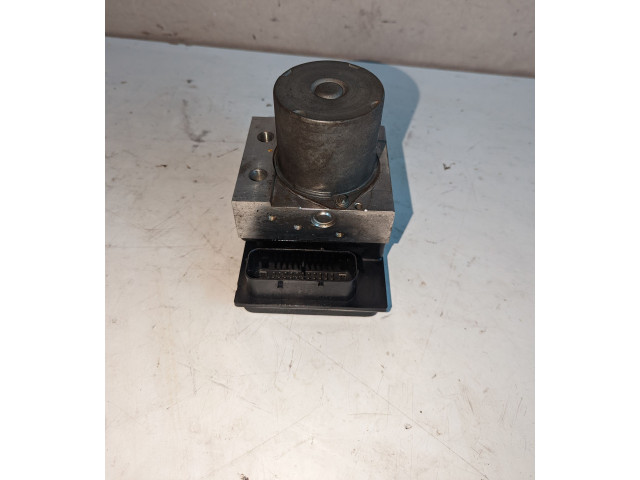 Jednotka ABS 3451676970301   BMW 5 E60 E61 2006