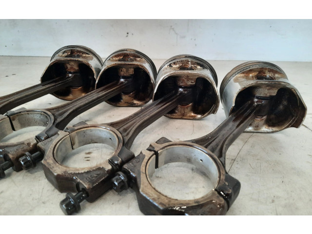  Поршень  07614724, 07614724  Volkswagen Golf IV  