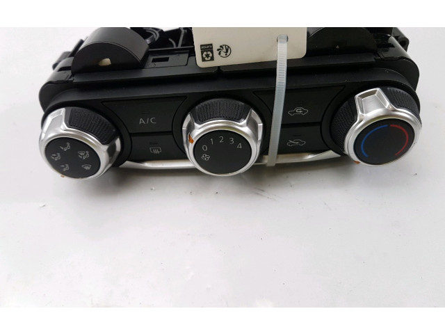 Блок управления климат-контролем 275005FA5A, P0-1561G   Nissan Juke II F16