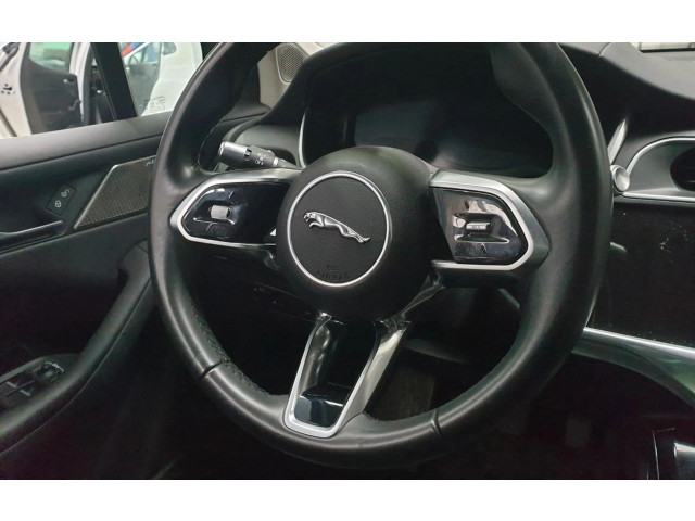 Volant Jaguar I-Pace 2019   