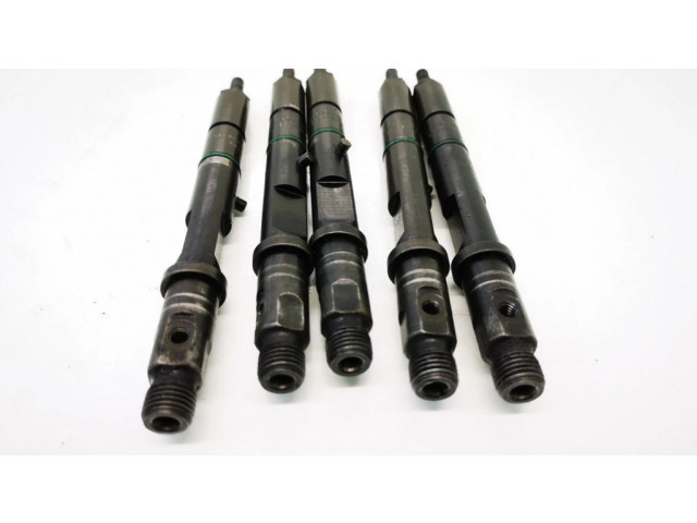 Vstřikovač 059130201E, 0432133836   Audi A4 S4 B5 8D  pro naftový motor 2.5 Afb 