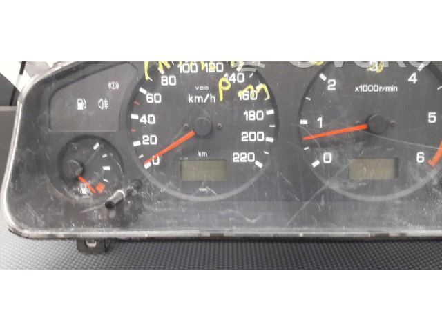 Přístrojová deska  Nissan Primera 2001 248102f510  