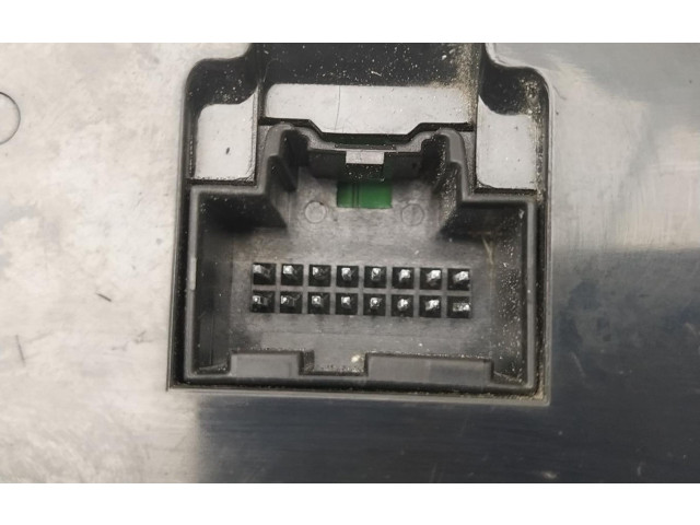 Дисплей    96850911   Chevrolet Meriva