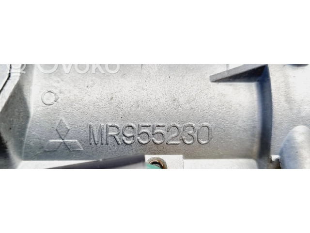 Комплект блоков управления MR951770, MM0038001   Mitsubishi Colt