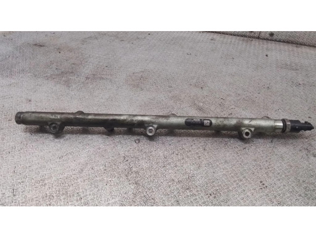 Vstřikovací lišta 0445216002   BMW 5 E39  pro naftový motor 3.0  