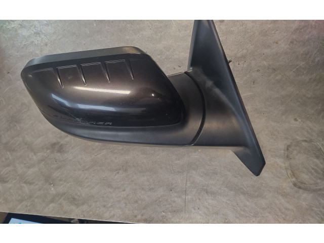 Vstřikovací lišta 2283780, E11026656   Ford Explorer     