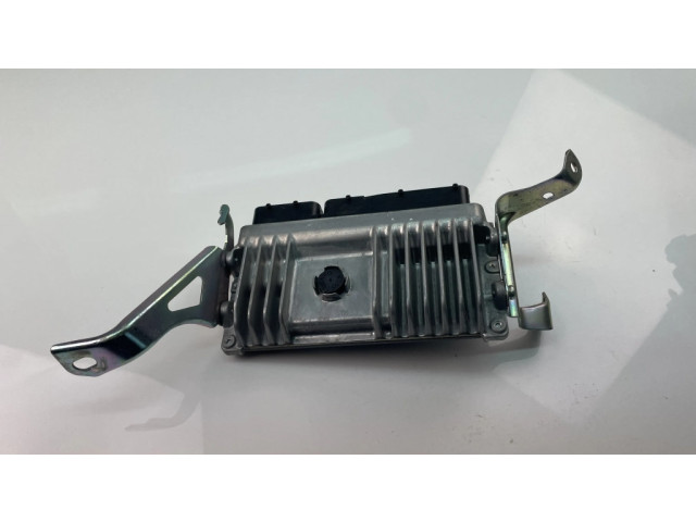 Блок управления двигателя 896610F630   Toyota Verso