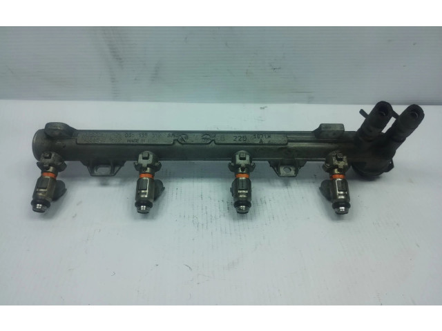 Vstřikovací lišta 036133319AA   Volkswagen Bora     