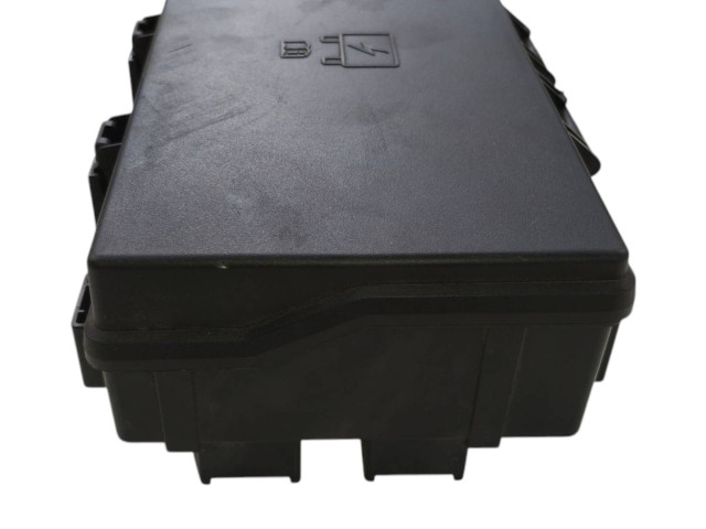 Блок предохранителей  P68425203AB, 16238DA   Jeep Grand Cherokee    