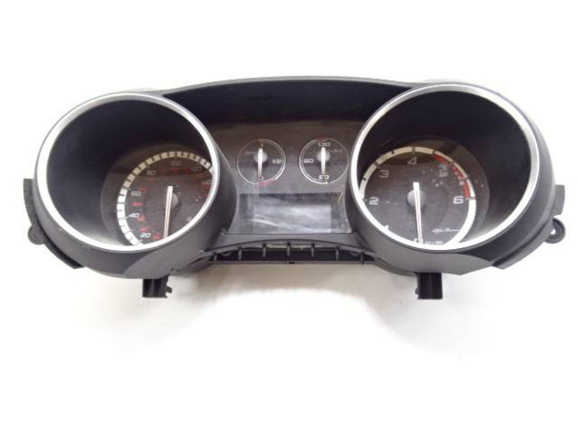 Přístrojová deska  Alfa Romeo Giulietta 2010 50516479, 000148  