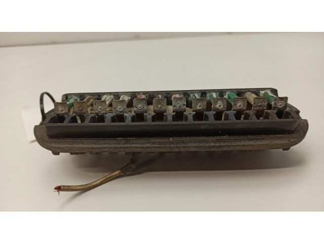 Блок предохранителей 0005458701   Mercedes-Benz COMPAKT W115    