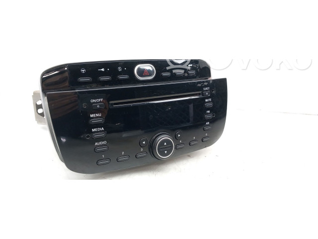 Радио/ проигрыватель CD/DVD / навигация 7355354400   Fiat Punto Evo