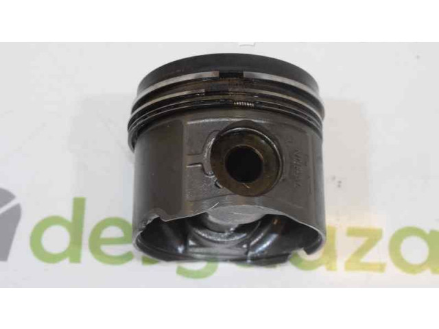  Поршень с шатуном  11252247502, 11252247502  BMW 3 E30  