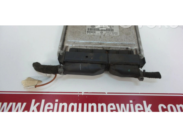 Блок управления двигателя 038906012Q, 0281010133   Volkswagen New Beetle