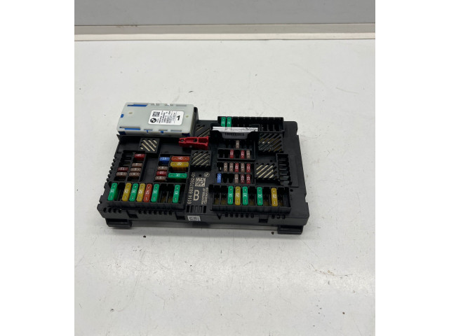 Блок предохранителей 6837092, P00127006AP   BMW 5 G30 G31    