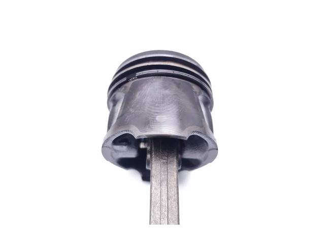  Поршень с шатуном K9K724 K9K724  Renault Megane II  