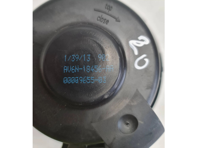 Вентилятор печки    0000965503, AV6N18456aa   Volvo V40 Cross country