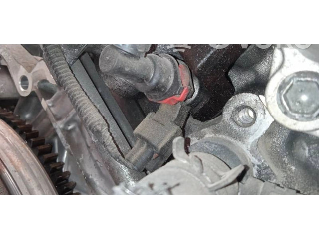 Форсунка 2371026011, 23710-26011    Toyota RAV 4 (XA30)   