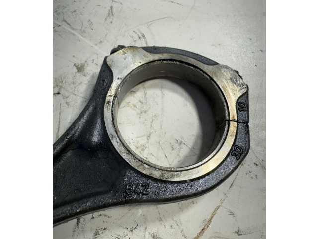 Píst 8340F   Mercedes-Benz ML W164    642.940 