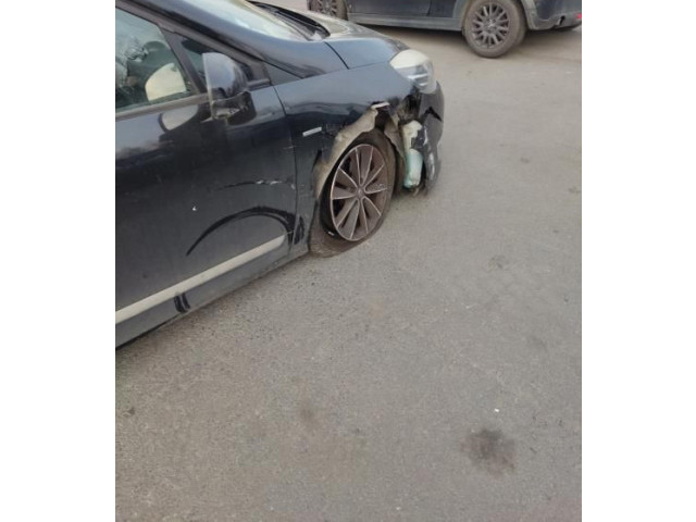 Zpětné zrcátko  Renault Scenic III -  Grand scenic III 2013  963665922R  