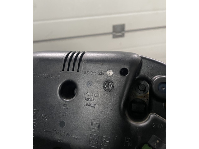 Панель приборов 87001311, 110008558   Mercedes-Benz C W202       