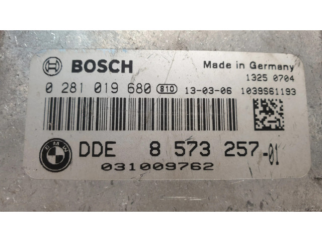 Řídící jednotka 8573257, 0281019680   BMW 3 F30 F35 F31 2013