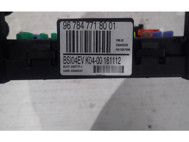   Pojistková skříňka 9807028580   Peugeot 5008 2012